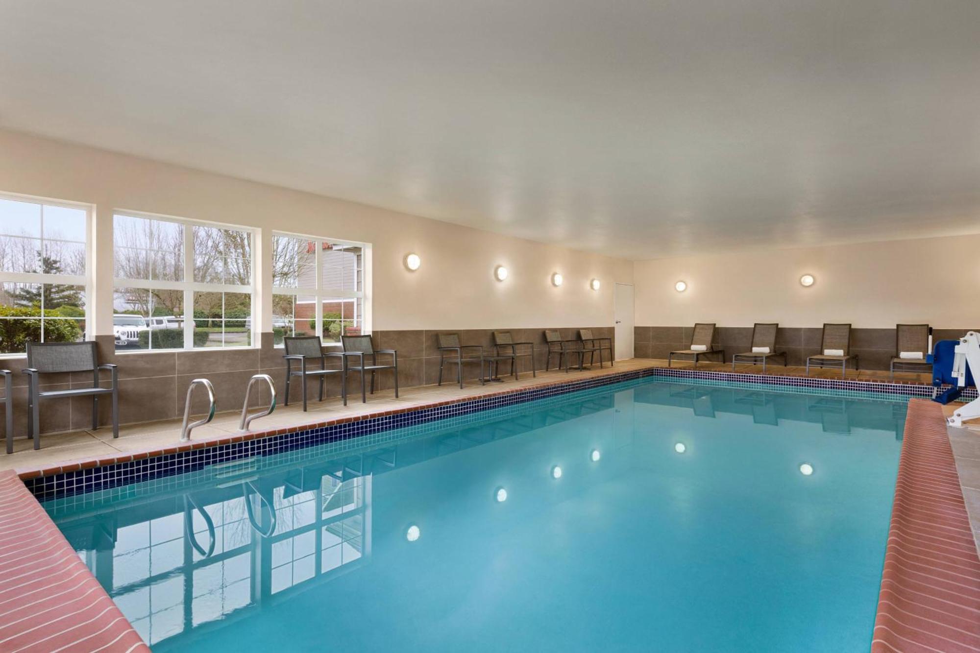 Residence Inn Салем Екстериор снимка