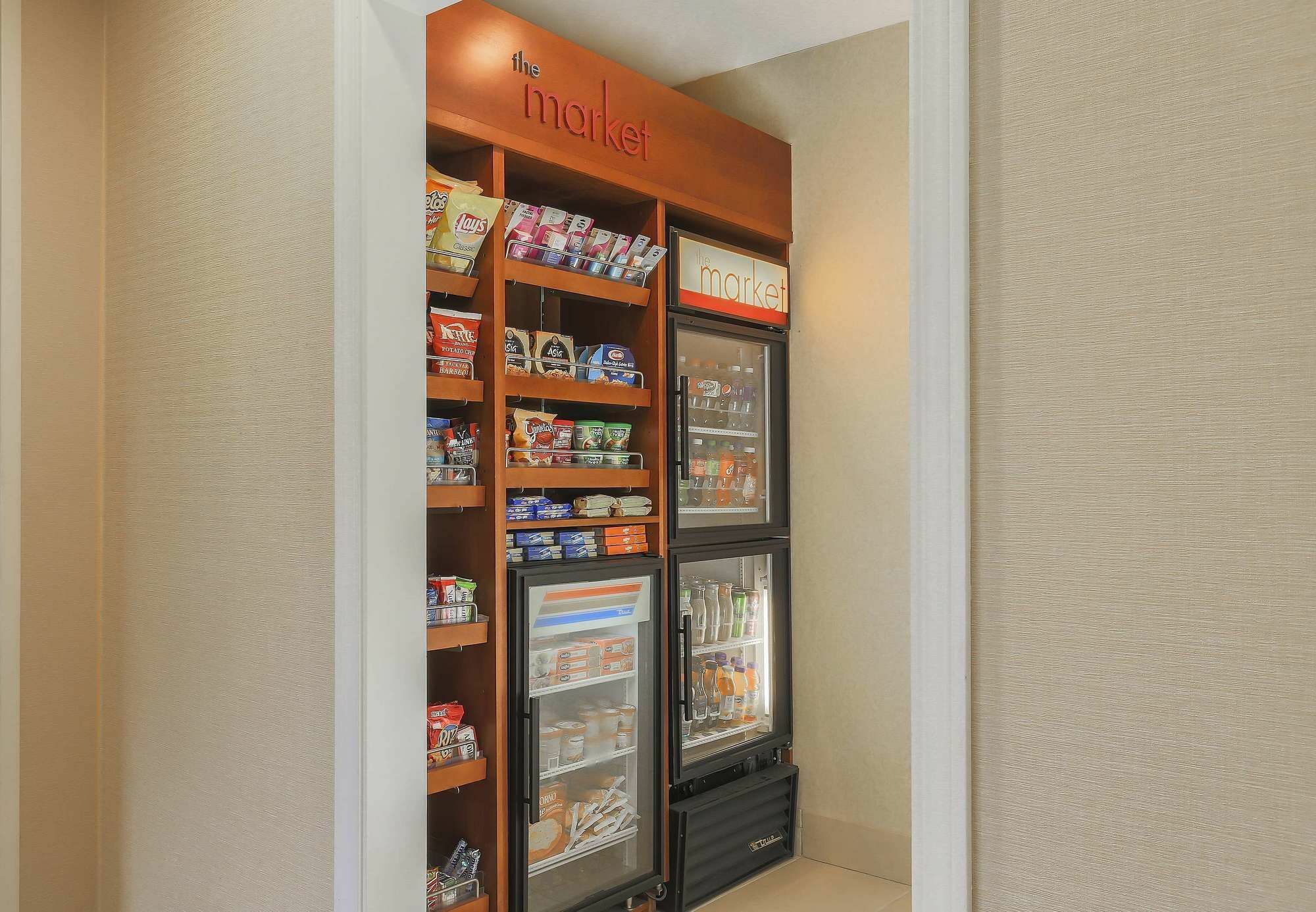 Residence Inn Салем Екстериор снимка
